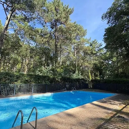 Apartment 61 Metres Carres Terrasse Privee 85 Metres Carres Donnant Acces Direct A La Piscine